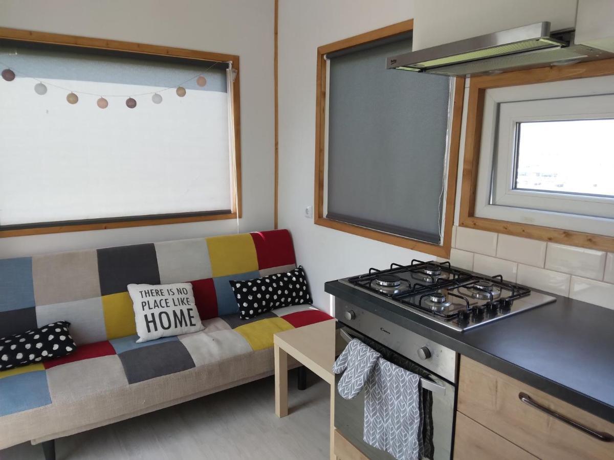 Villa Tiny House Cluj With Jacuzzi à Sinnicoara Extérieur photo
