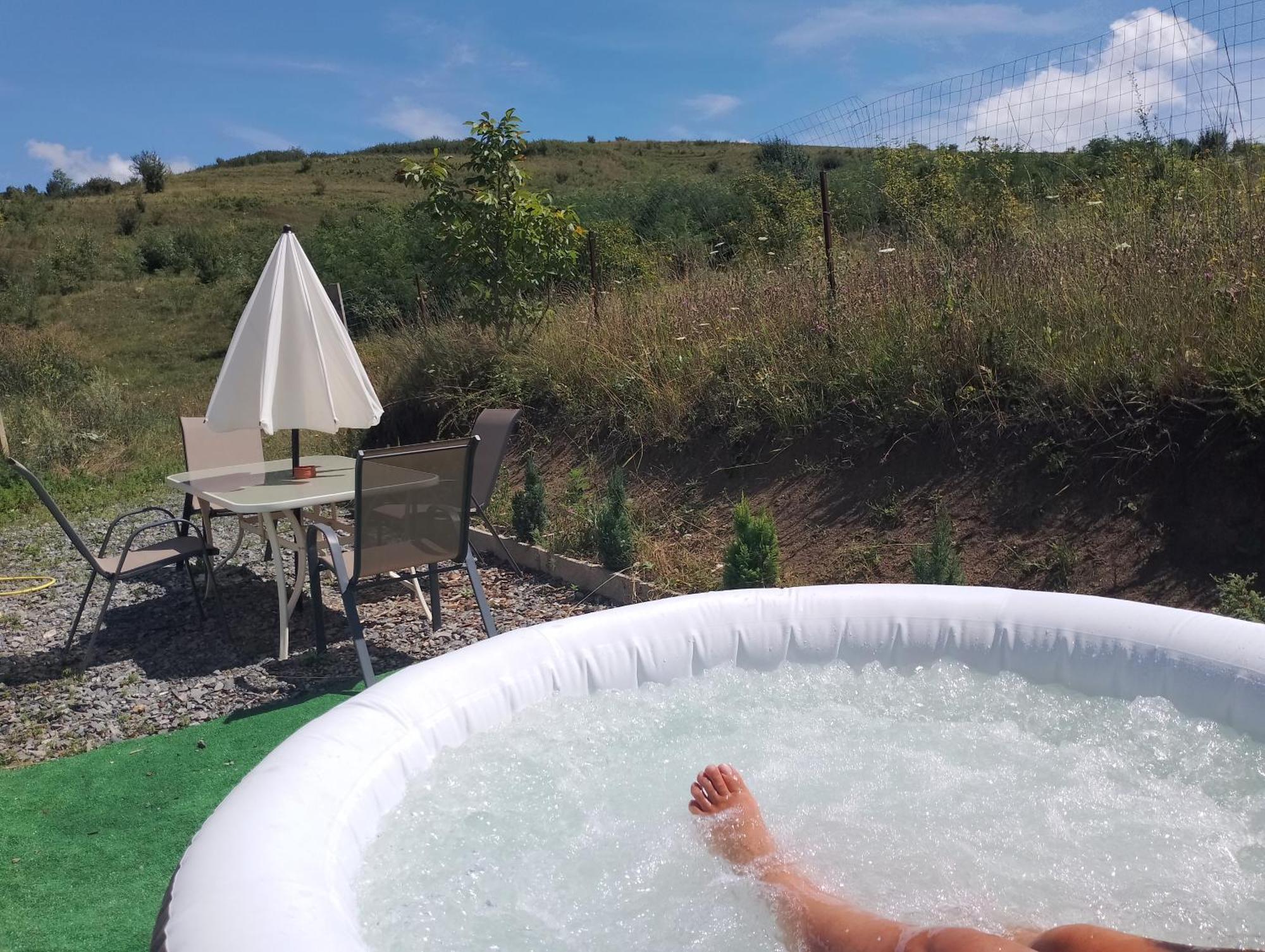 Villa Tiny House Cluj With Jacuzzi à Sinnicoara Extérieur photo